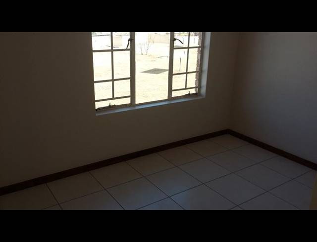 3 BEDROOM PROPERTY TO RENT IN GLEN LAURISTON